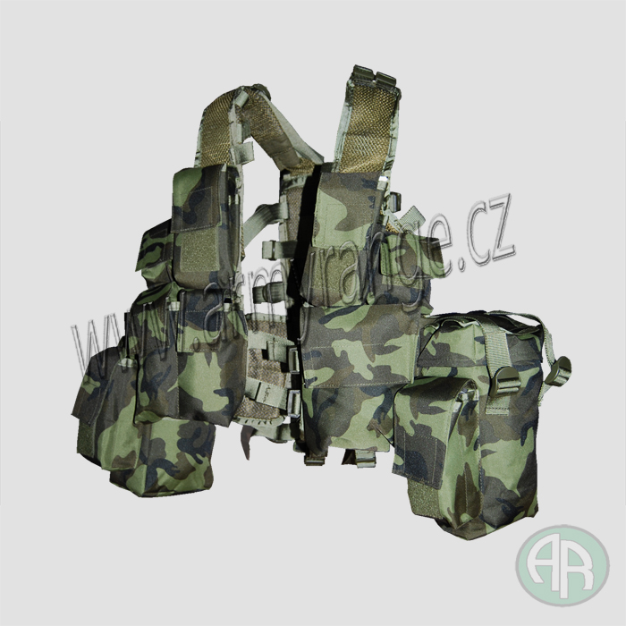 Taktická vesta , 12 kapes,  vz. 95 CZ  - UNI, MFH