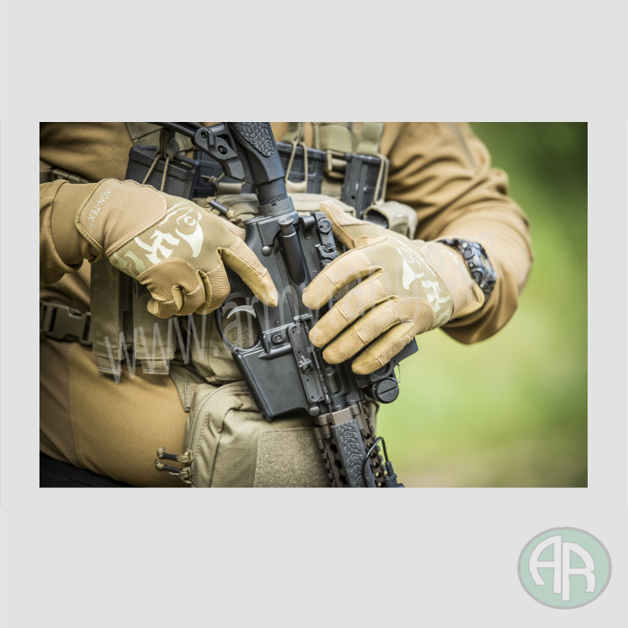 Střelecké rukavice All Round Fit Tactical Gloves®, černé / šedé